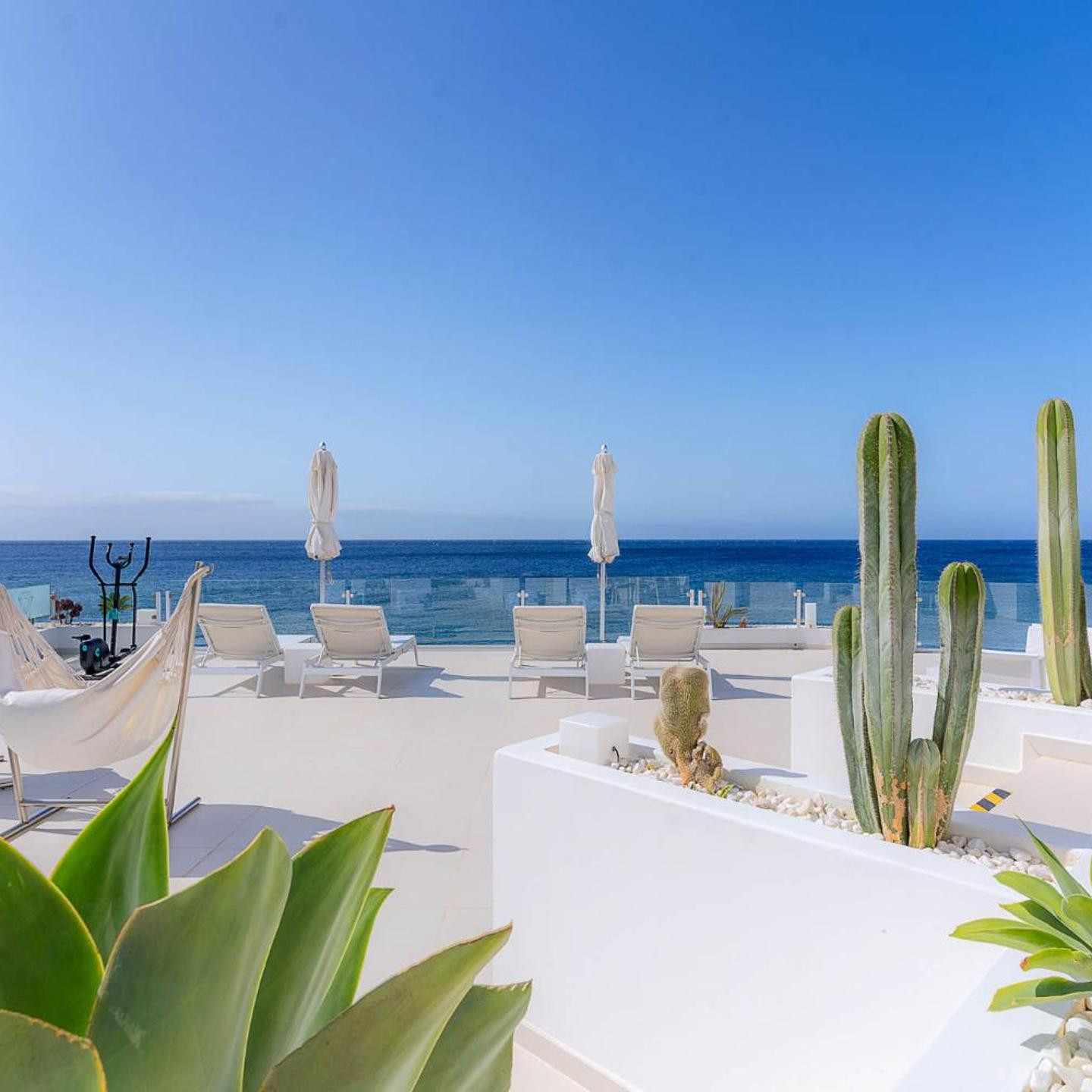 Lanis Suites De Luxe Adults Only