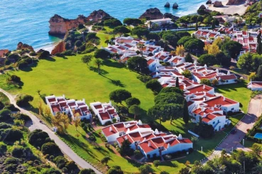 Prainha Village