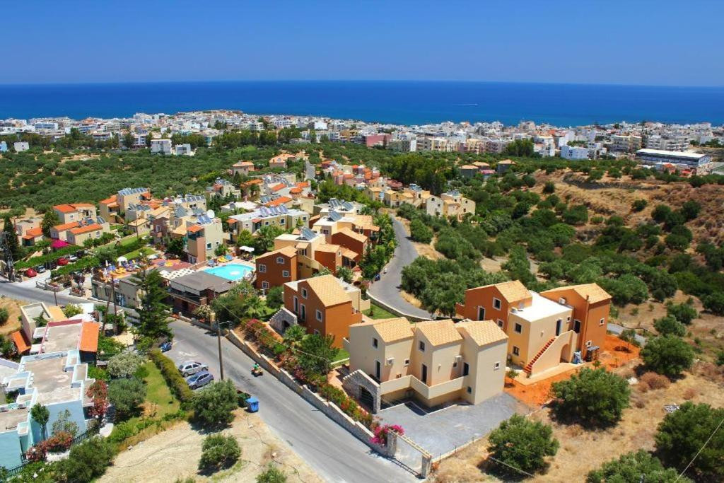 Dia Apartments