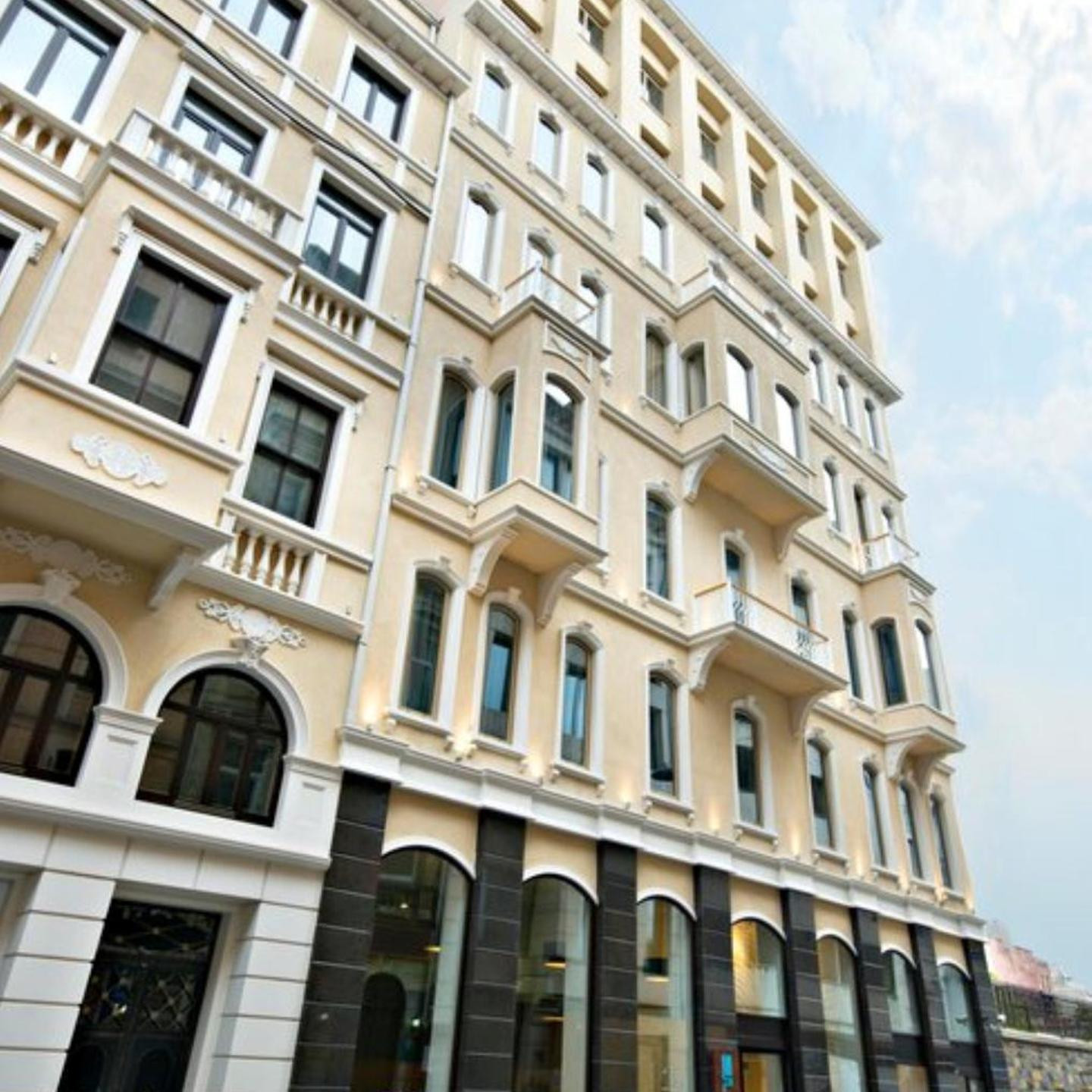 Miapera Hotel and Spa