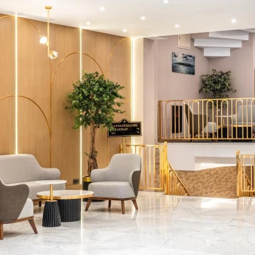 Hotel Bristol