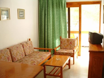 APARTAMENTOS SOLANA