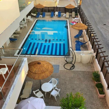 Caravel Hotel Apartments