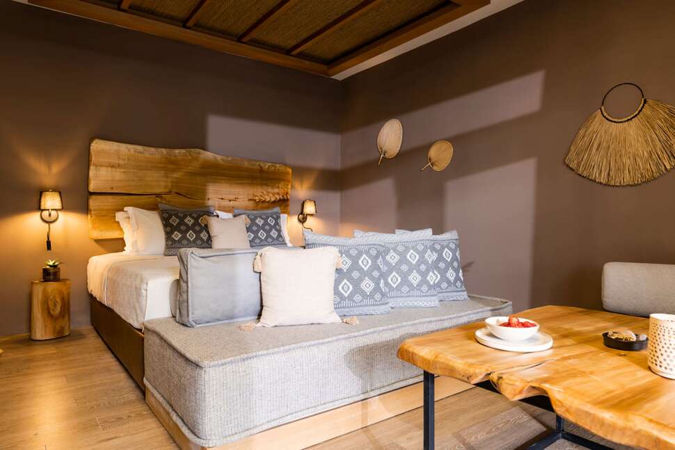 Avaton Suites & Villas