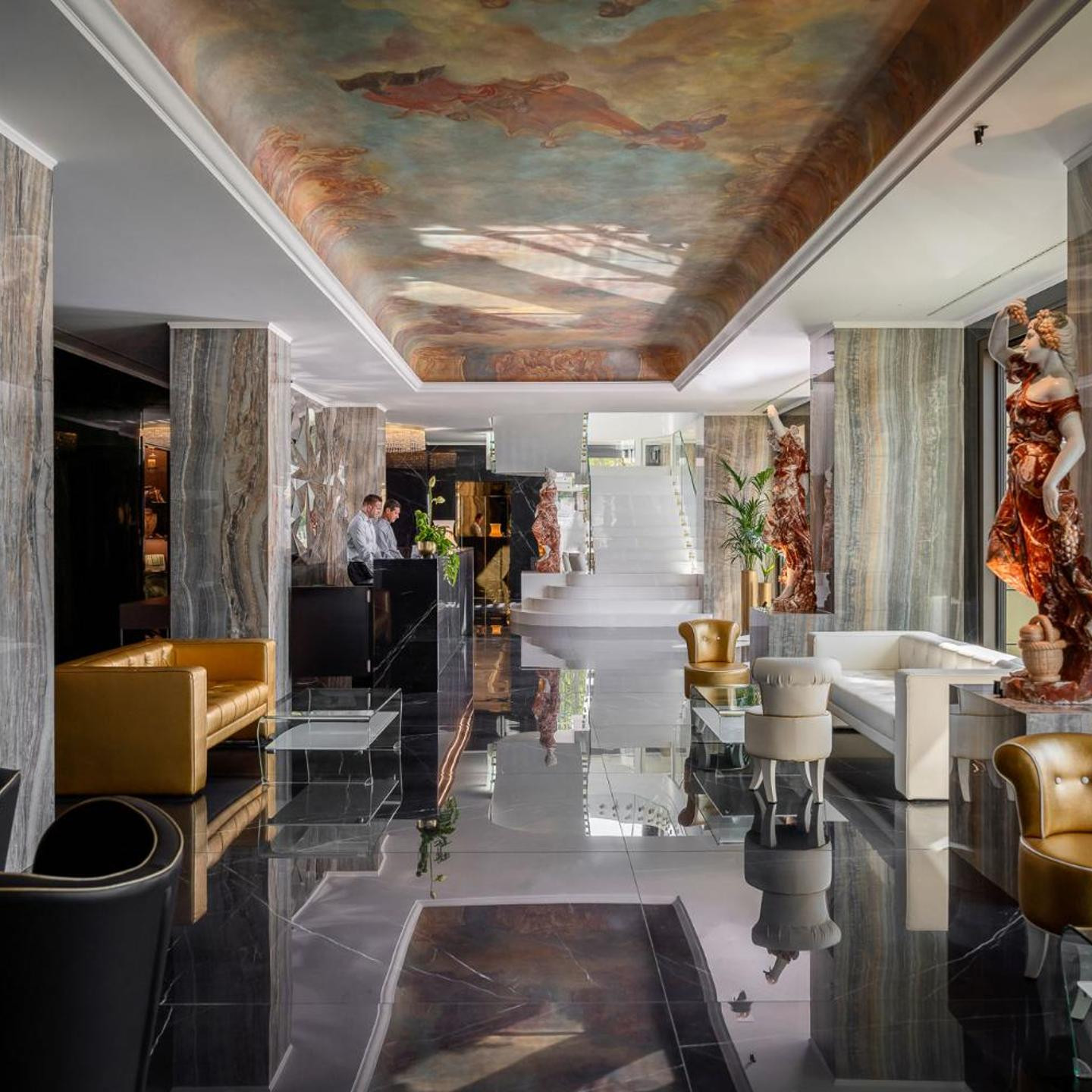 The Promenade Luxury Wellness Hotel