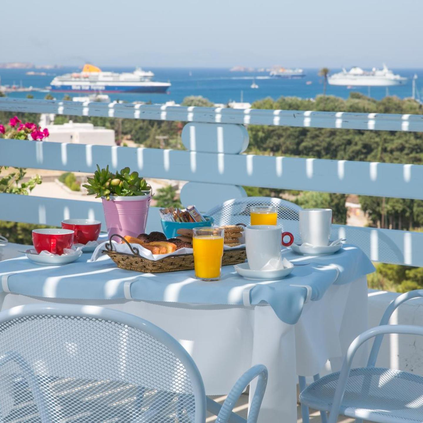 Pyrgaki Hotel