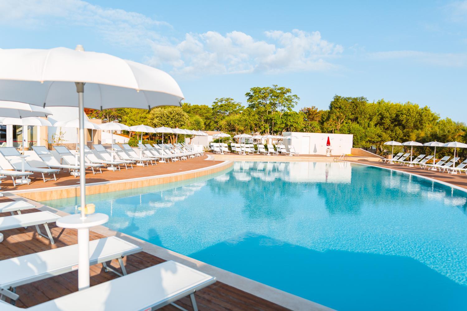 Torre Cintola Natural Sea Resort