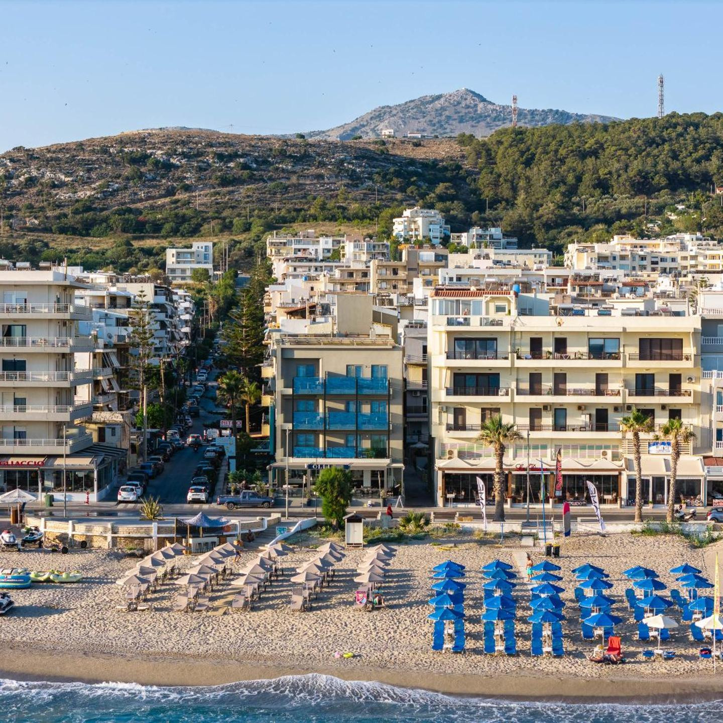 Steris Elegant Beach Hotel & Apartments