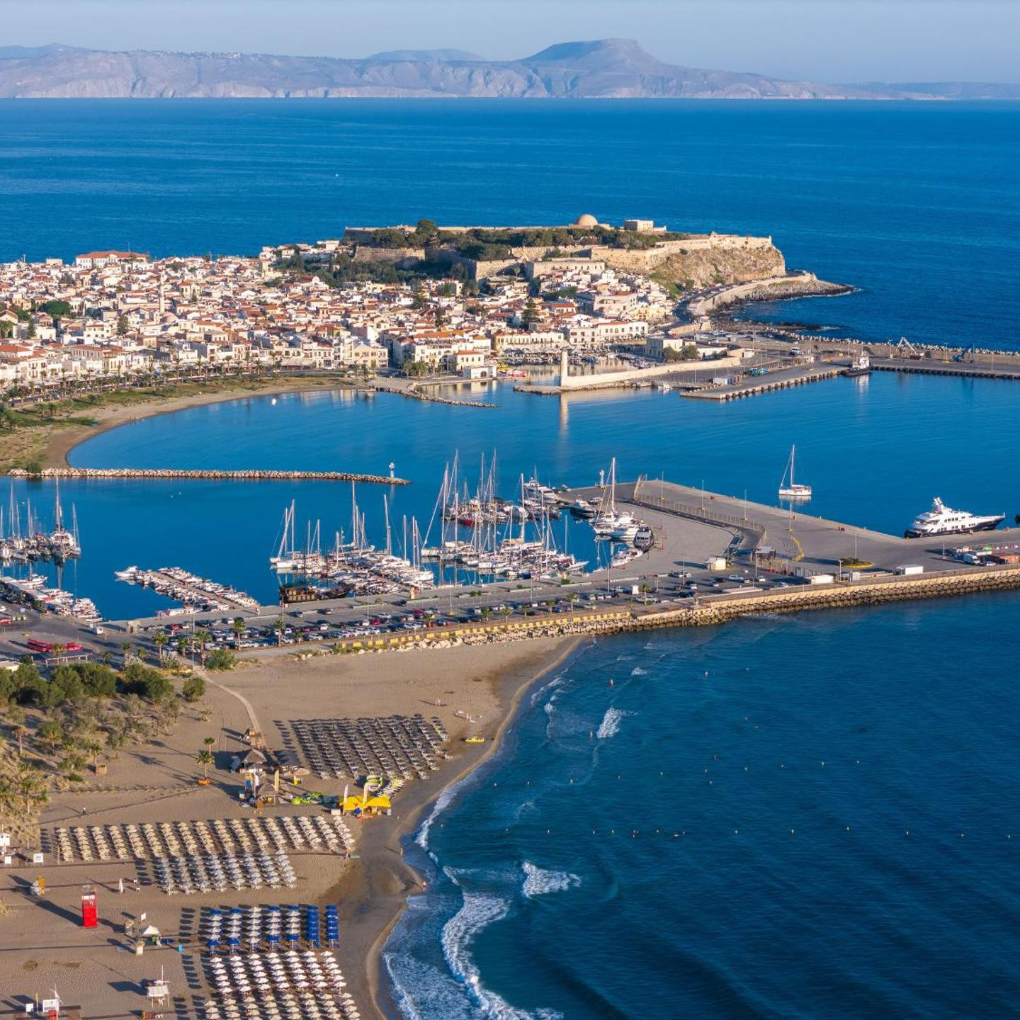 Steris Elegant Beach Hotel & Apartments