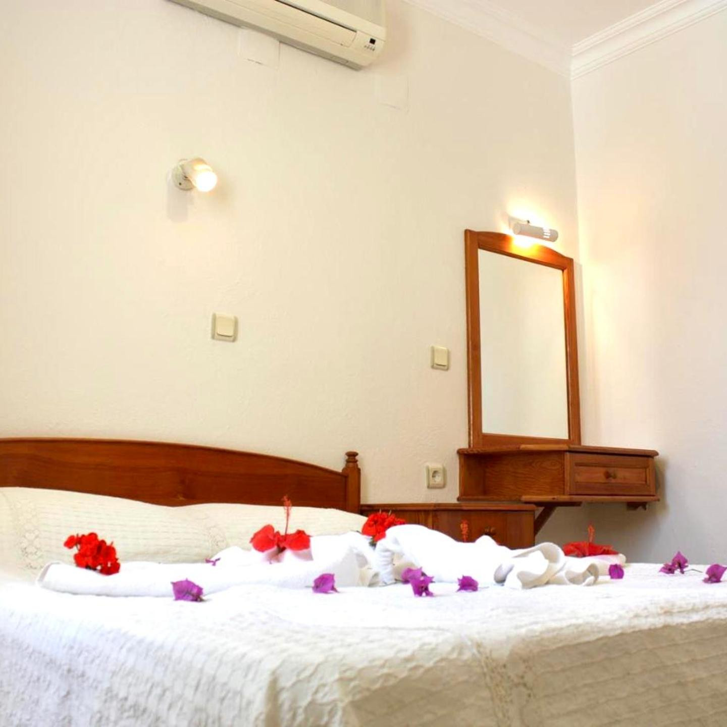 Toloman Bitezpark Apartments