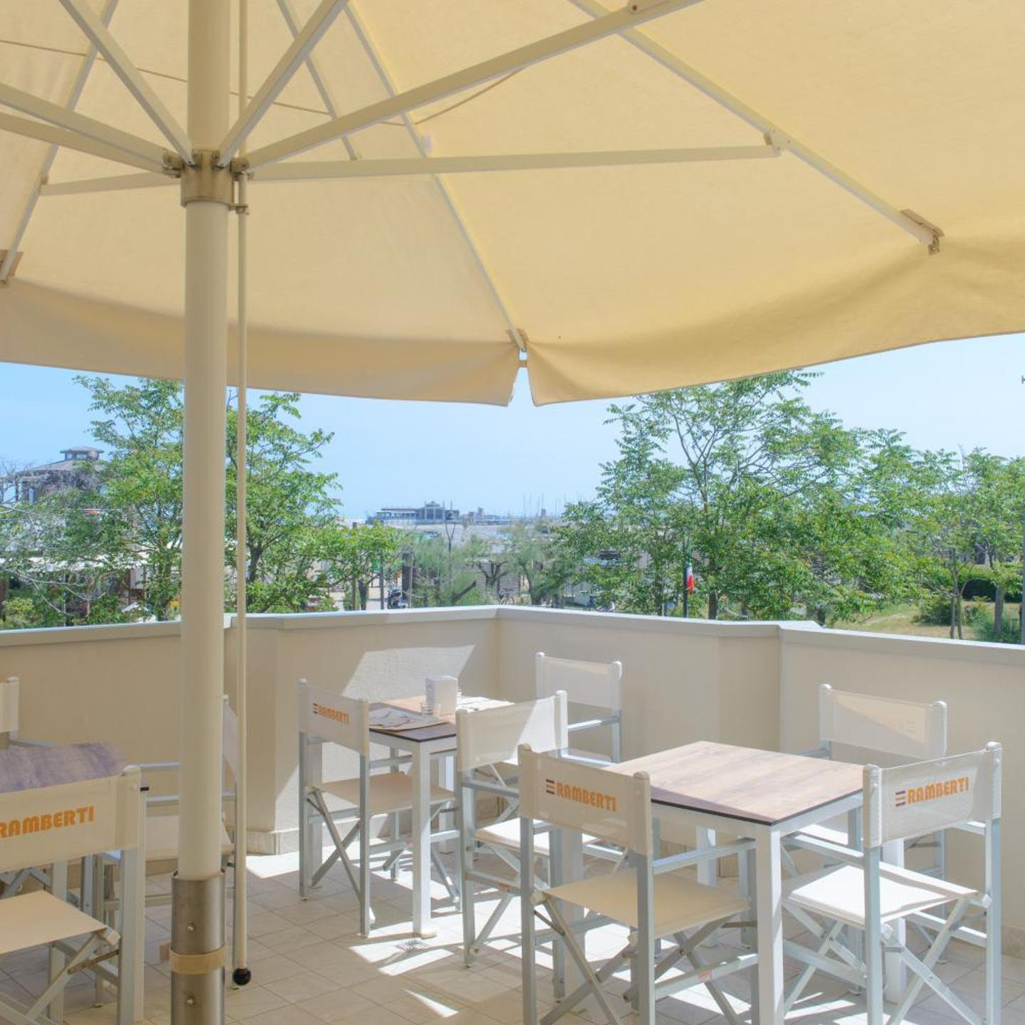 Hotel Paloma Beach Front Chiringuitos Time