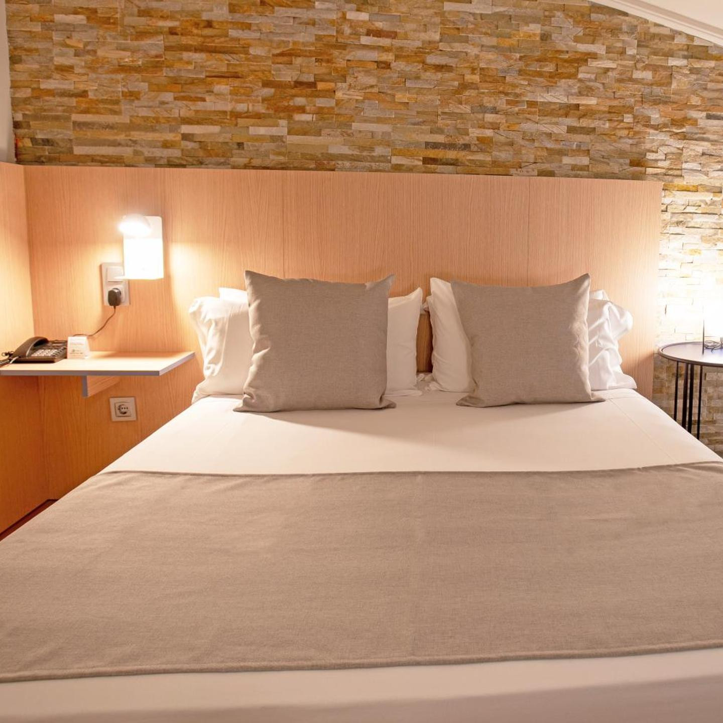 Olympia Consul del Mar