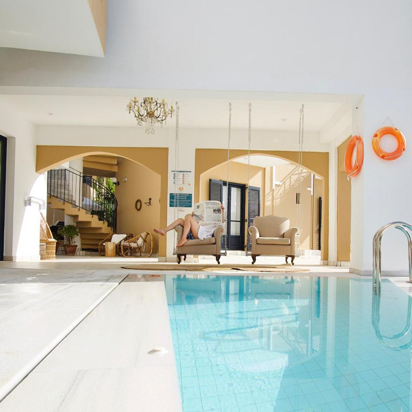 Nami Hotel & Suites