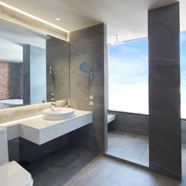 Grace At Five by Grace Hotel Bangkok