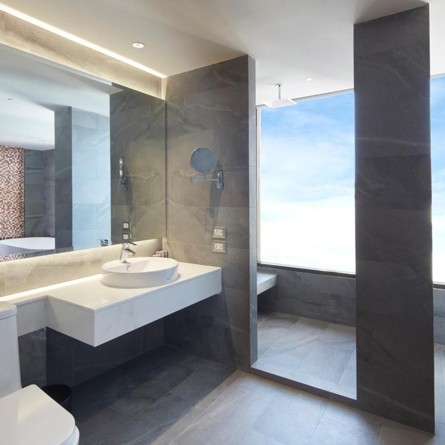 Grace At Five by Grace Hotel Bangkok