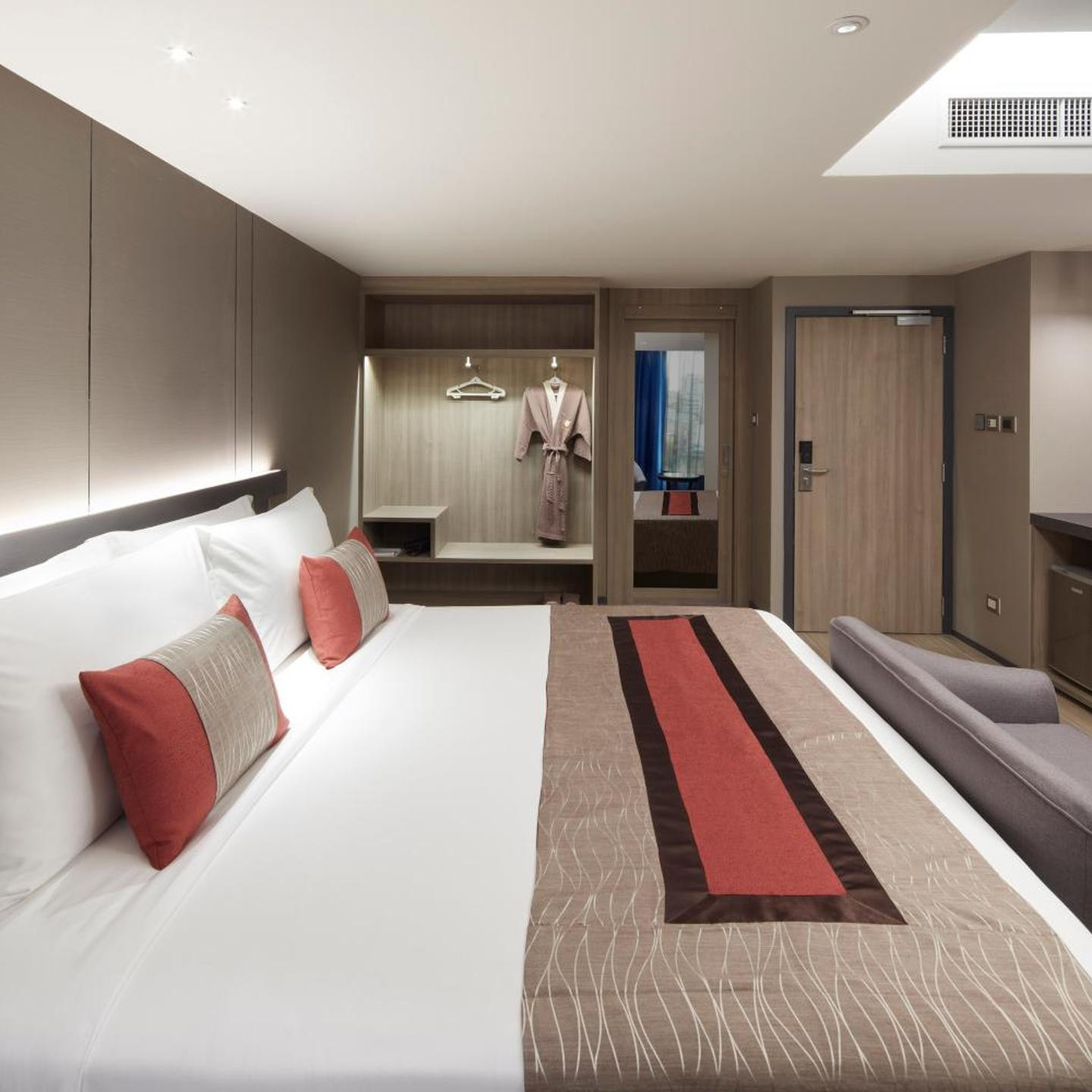 Grace At Five by Grace Hotel Bangkok