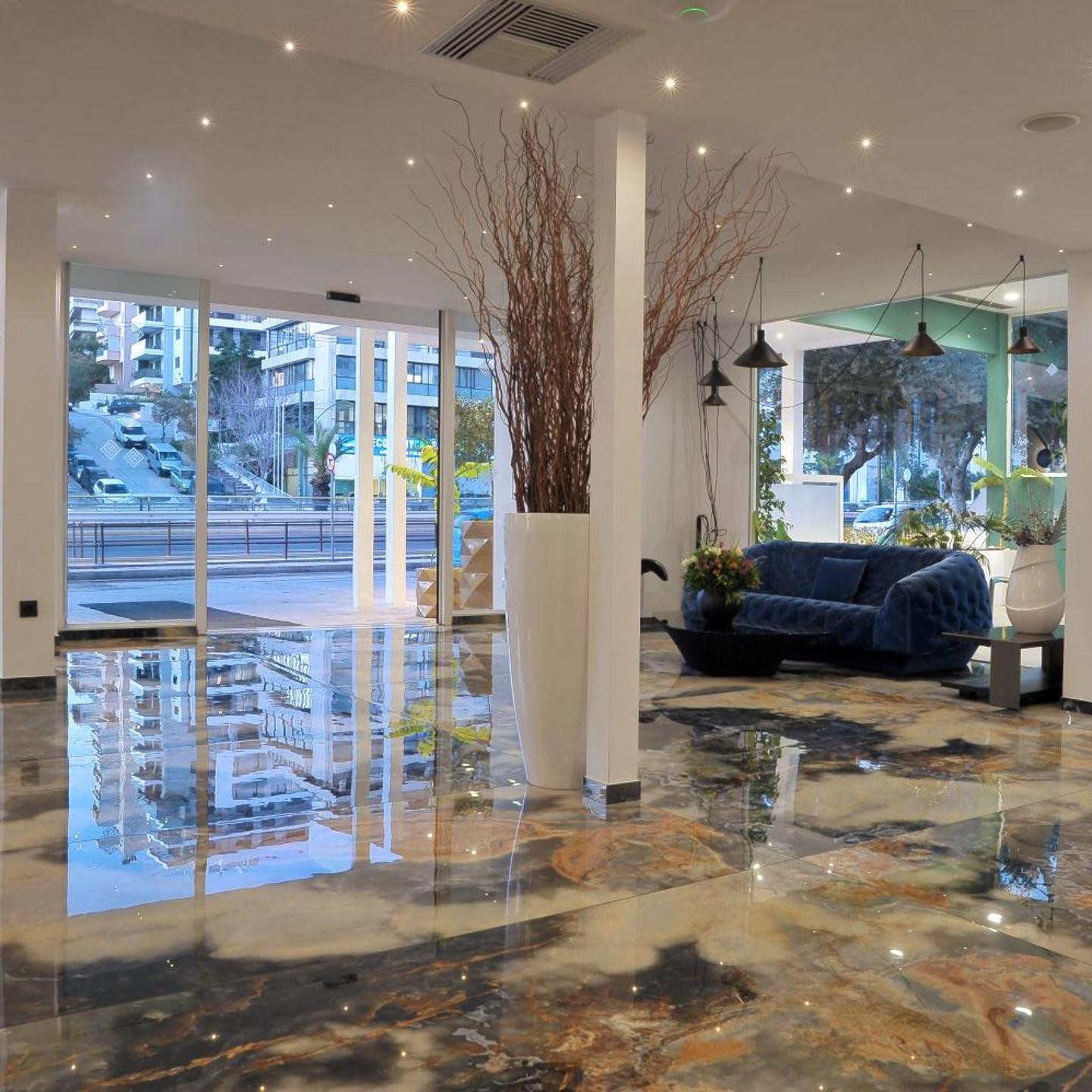 Athenaeum Smart Hotel