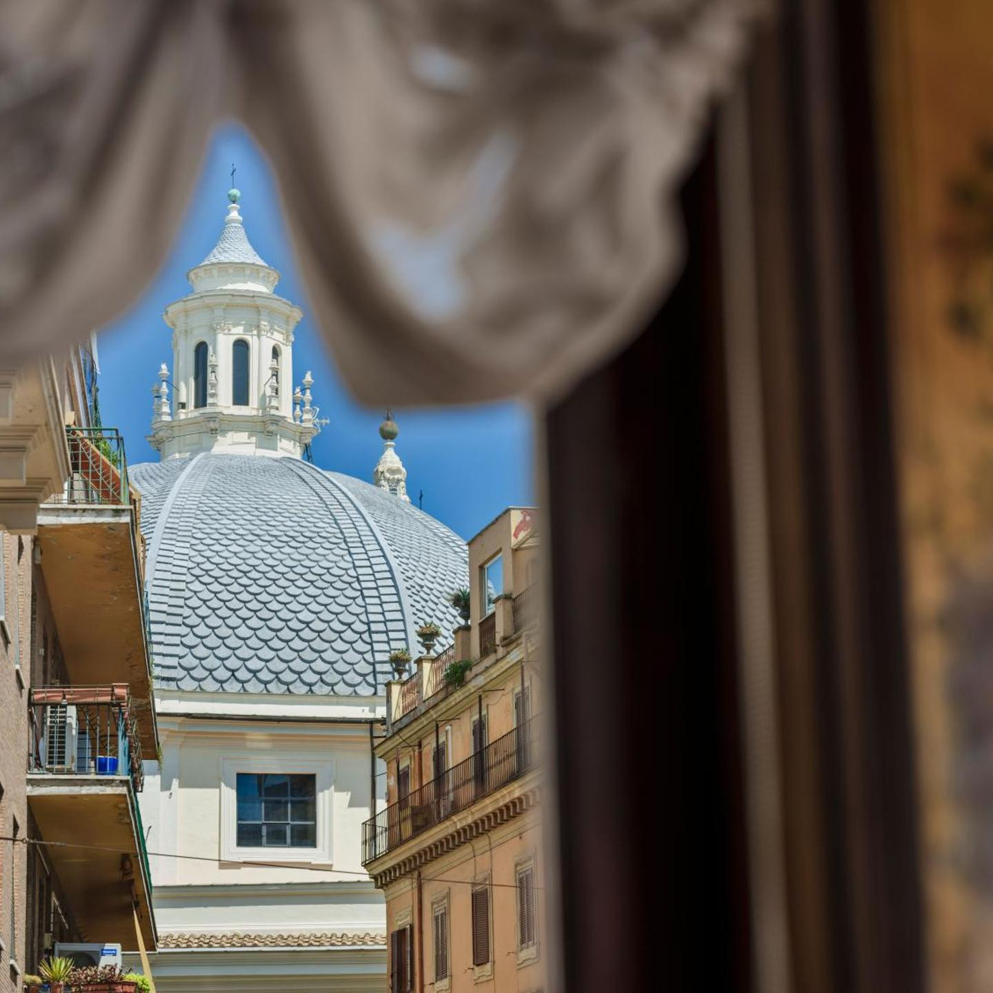 Hotel Locarno