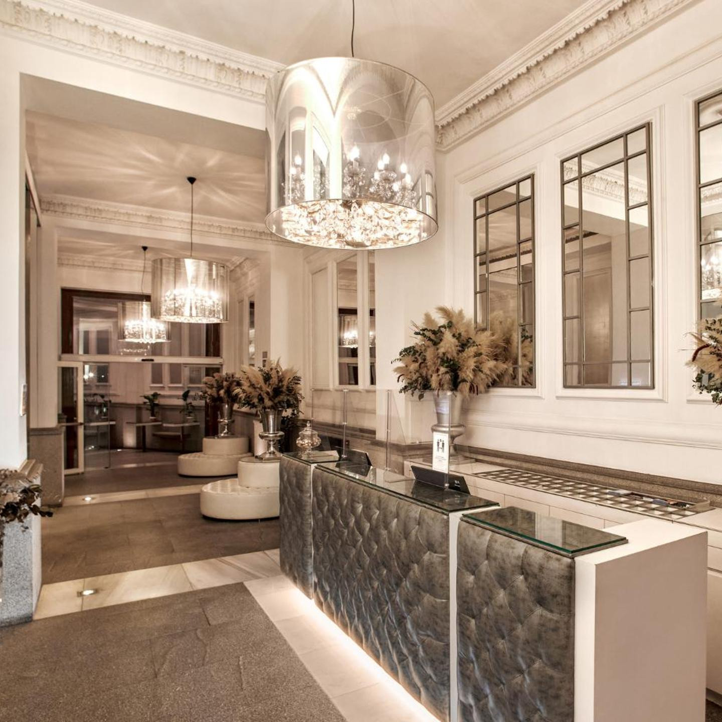 Hospes Puerta de Alcalá, a Member of Design Hotels