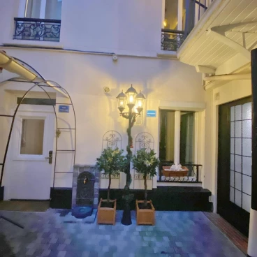 Hotel Aviatic