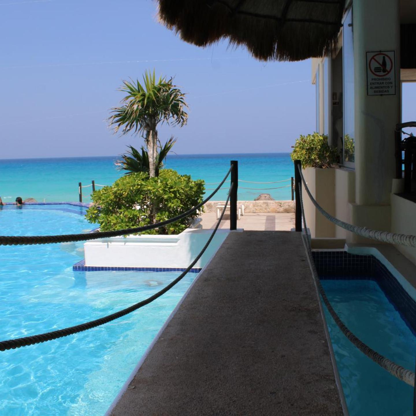 BSEA Cancun Plaza Hotel