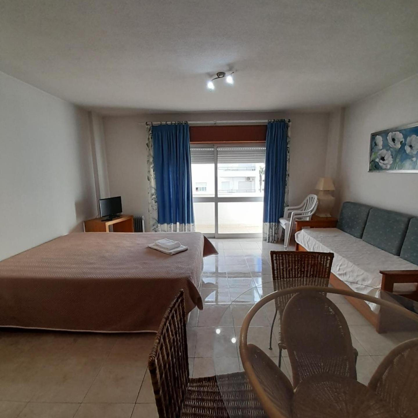 Paula Bela by Garvetur