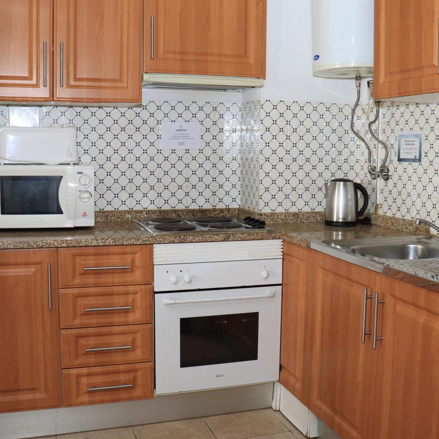 Paula Bela by Garvetur