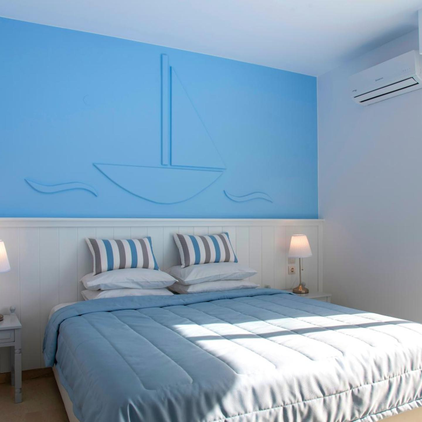 Naiades Marina Hotel