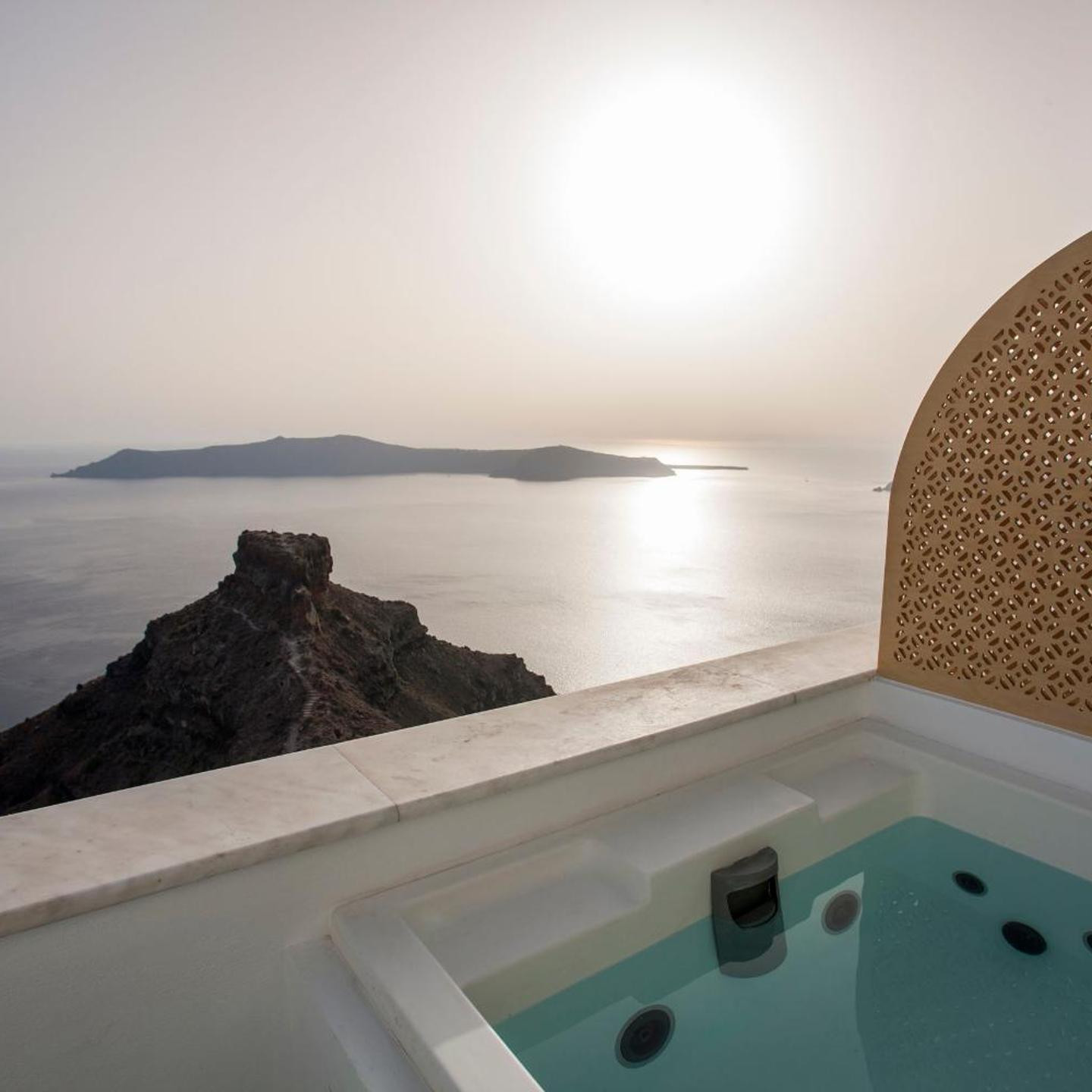 Andronikos Santorini