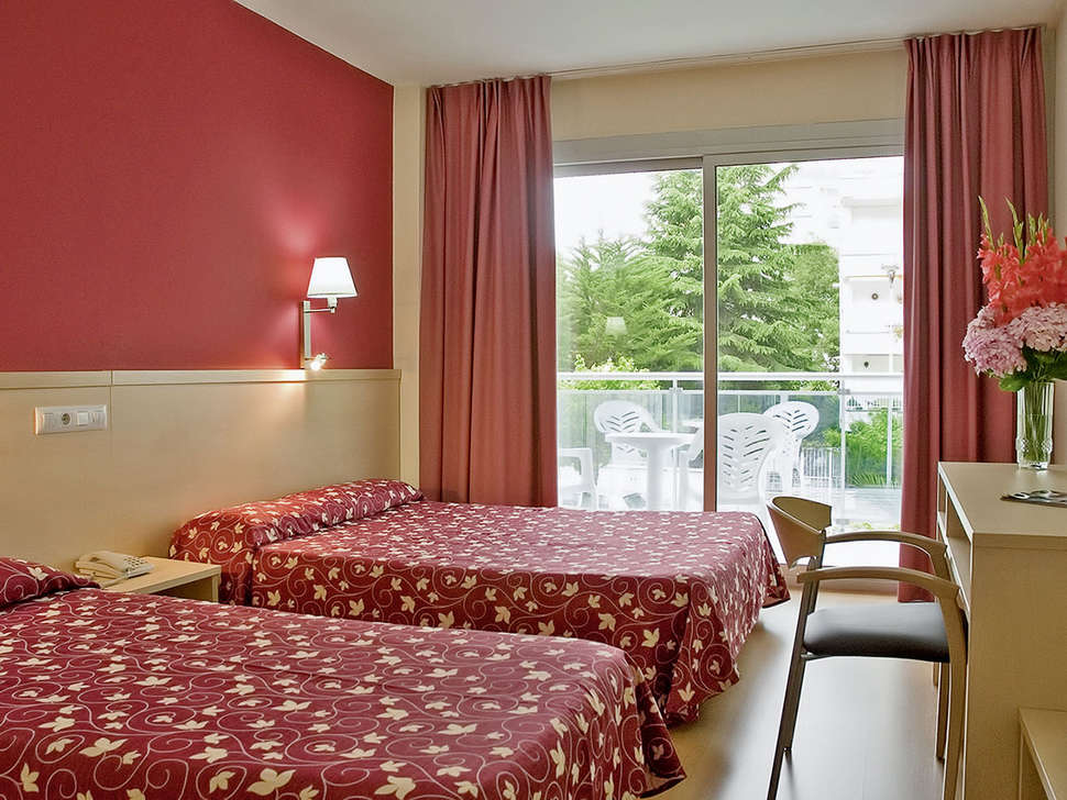 Hotel Surf-Mar by Samba Hotels