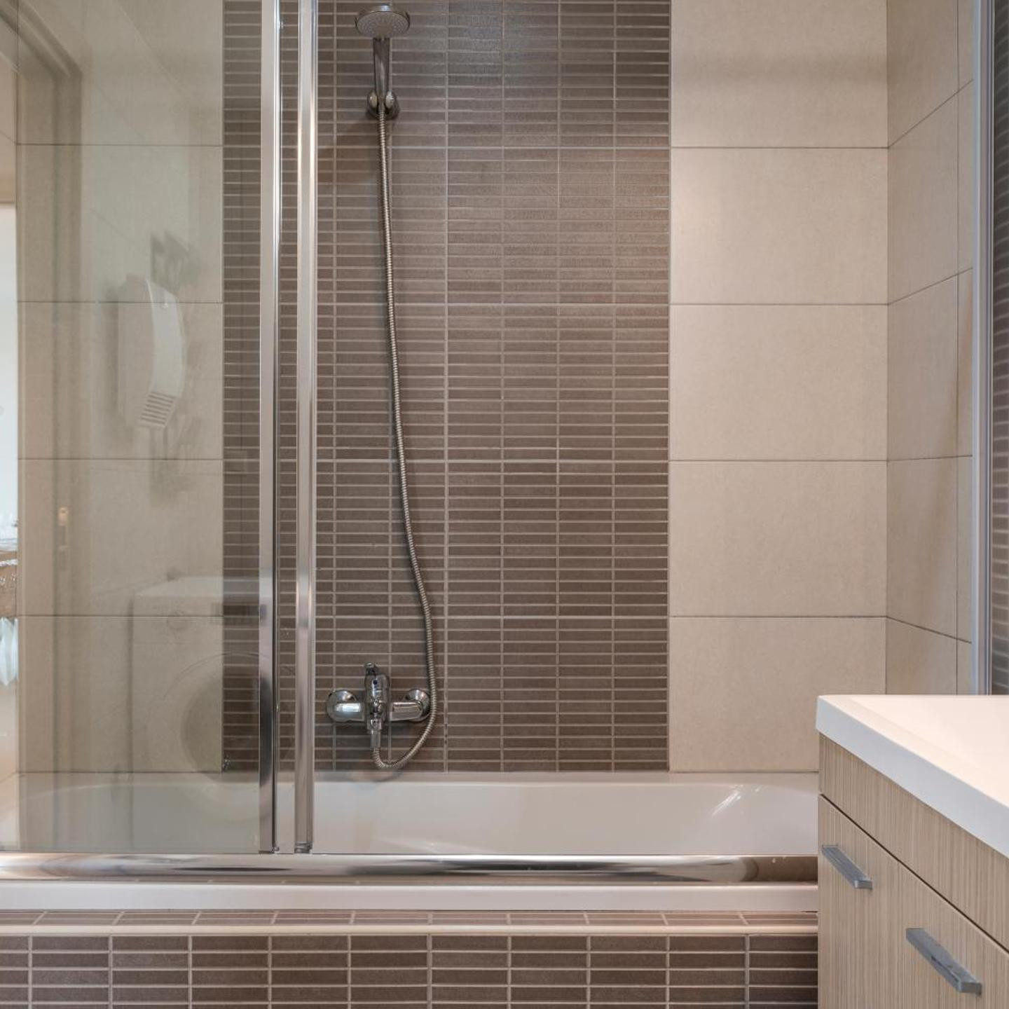 Trianon Luxury Apartments & Suites