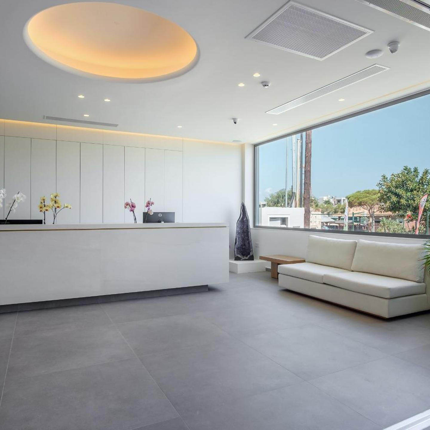 Phos Hotel Adults Only