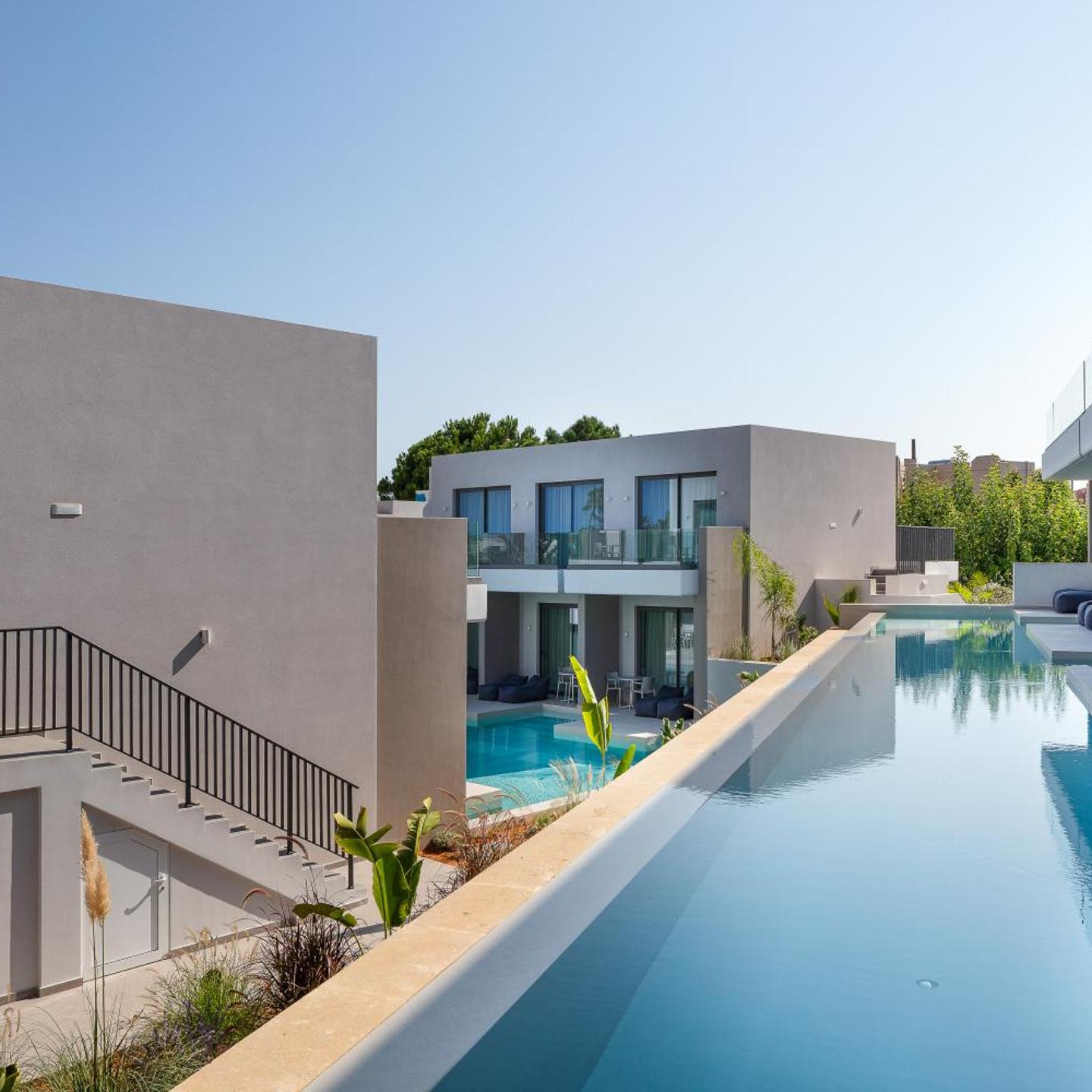 Phos Hotel Adults Only