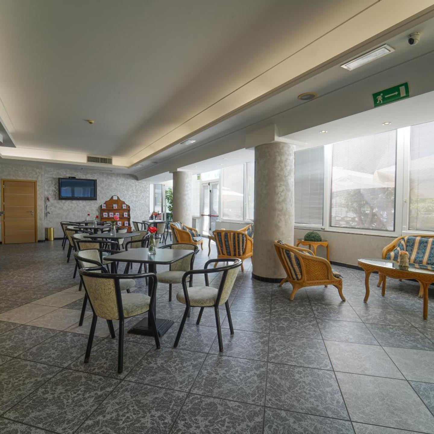 Dasamo Hotel - Dada Hotels