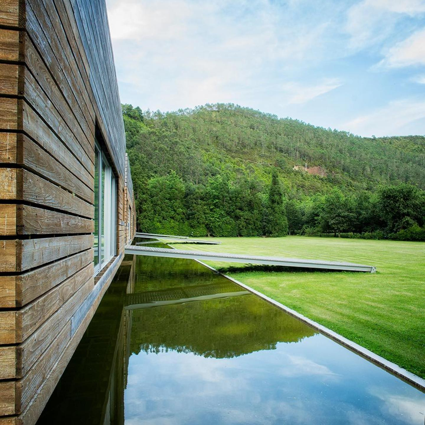 Furnas Lake Forest Living