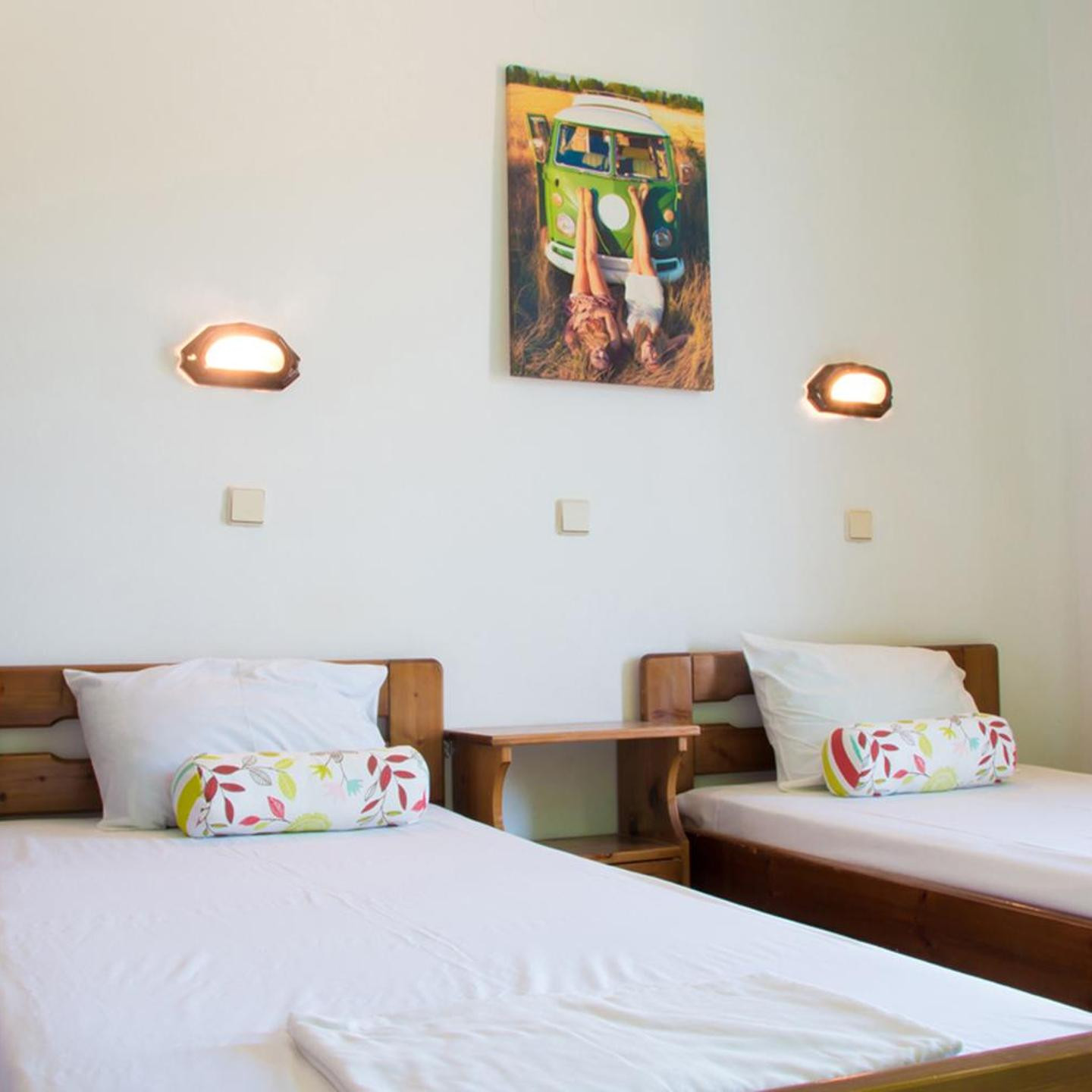 Nikos BnB