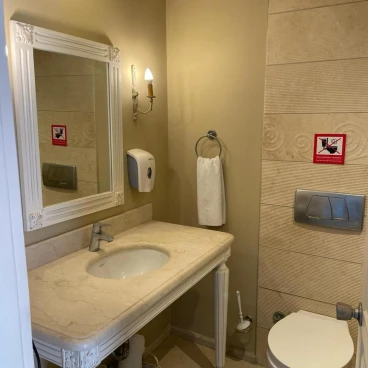 Hotel Carina