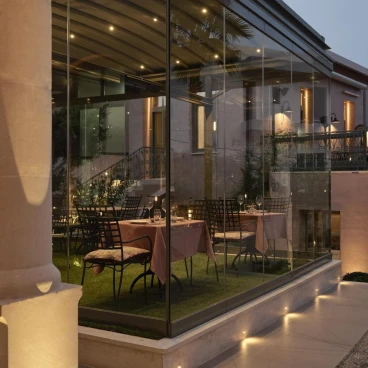 Domus Blanc Boutique Hotel