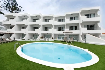Guatiza Apartamentos