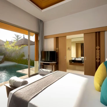 Splash Beach Resort, Maikhao Phuket - SHA Extra Plus