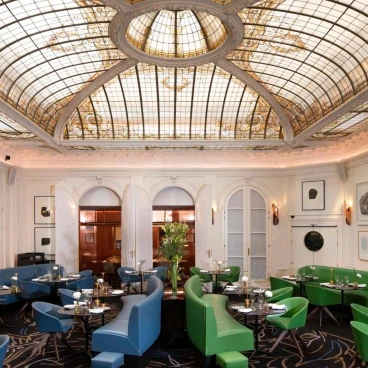 Hôtel Vernet Champs Elysées Paris