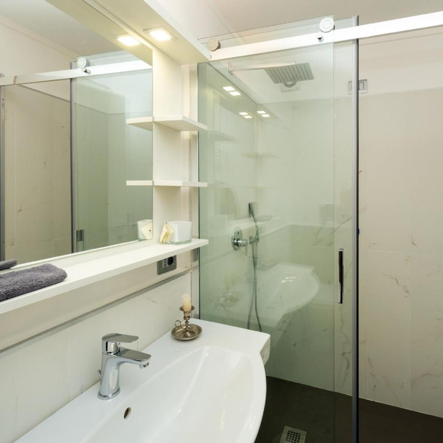 Il Tesoro Smart Suite & SPA