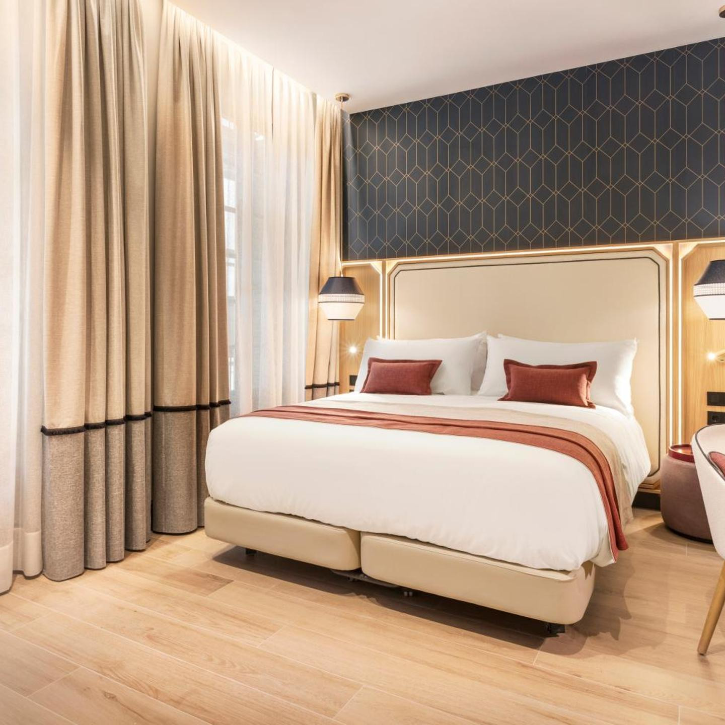 Catalonia Puerta del Mar