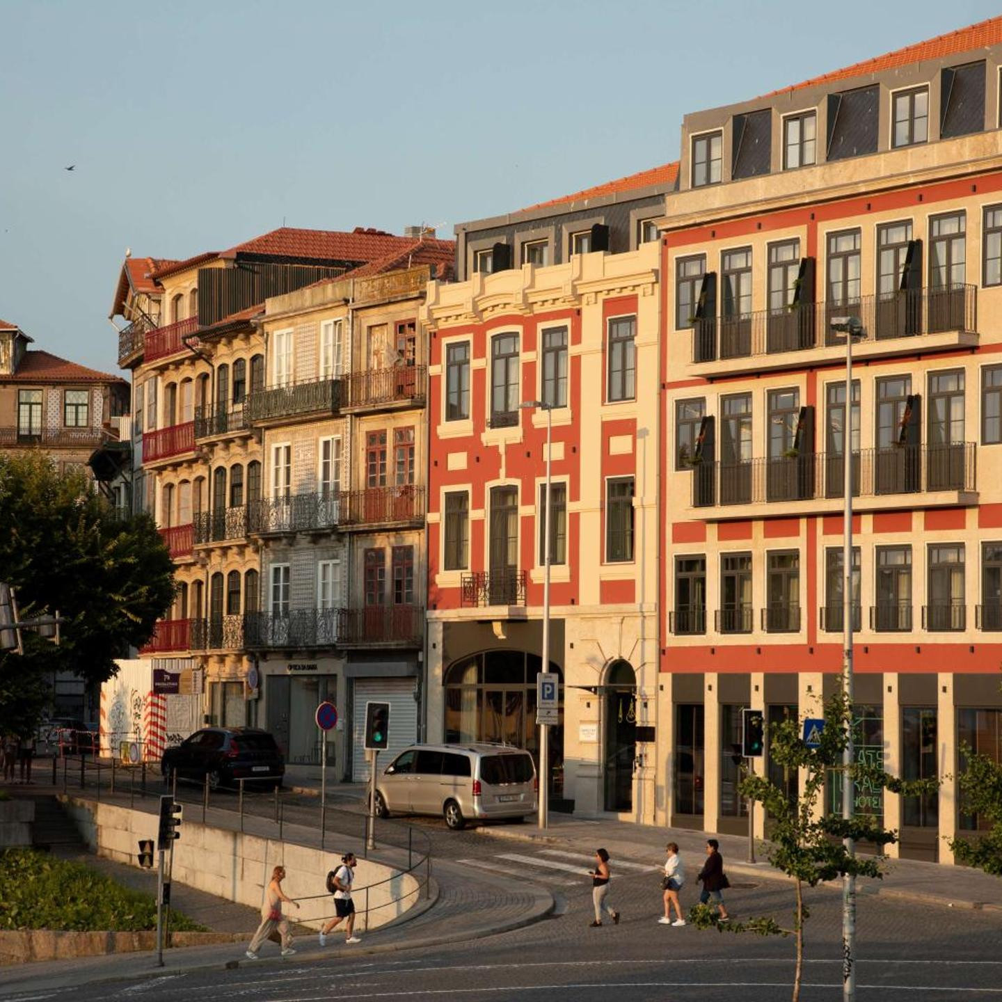 Se Catedral Hotel Porto, Tapestry Collection By Hilton