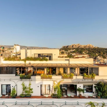 L'Avventura Athens