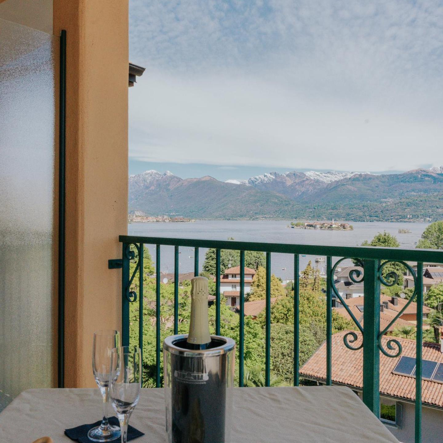 Hotel Flora Stresa