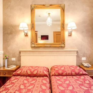 Hotel Caravaggio Rome
