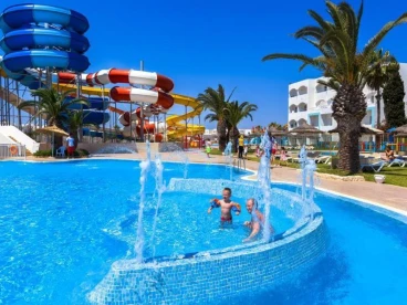 Hotel Aqi Splashworld Venus Beach