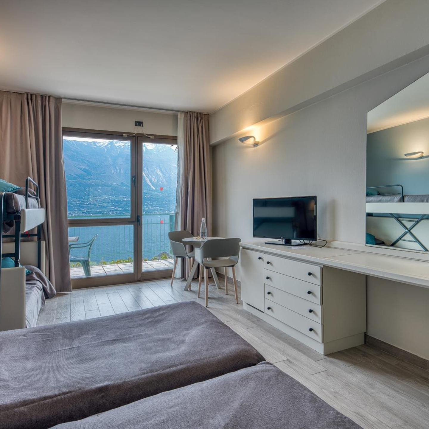 Hotel San Pietro Limone sul Garda
