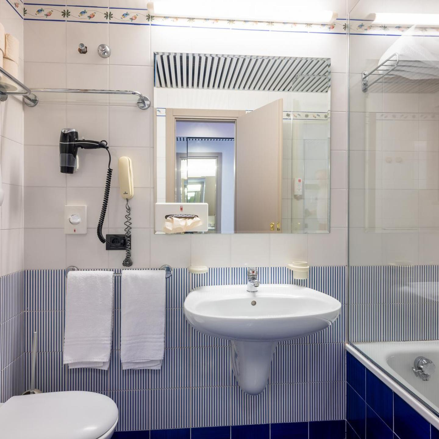 Hotel San Pietro Limone sul Garda